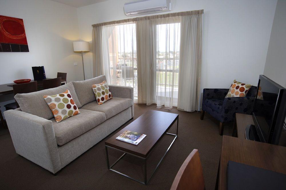 Quest Mildura Aparthotel Exterior foto